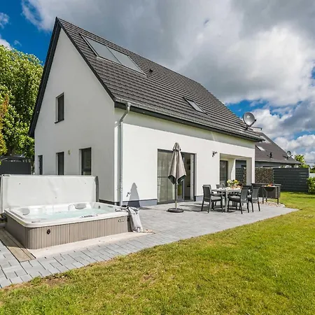 Luxus_ferien_villa Amici בית נופש Göhren-Lebbin